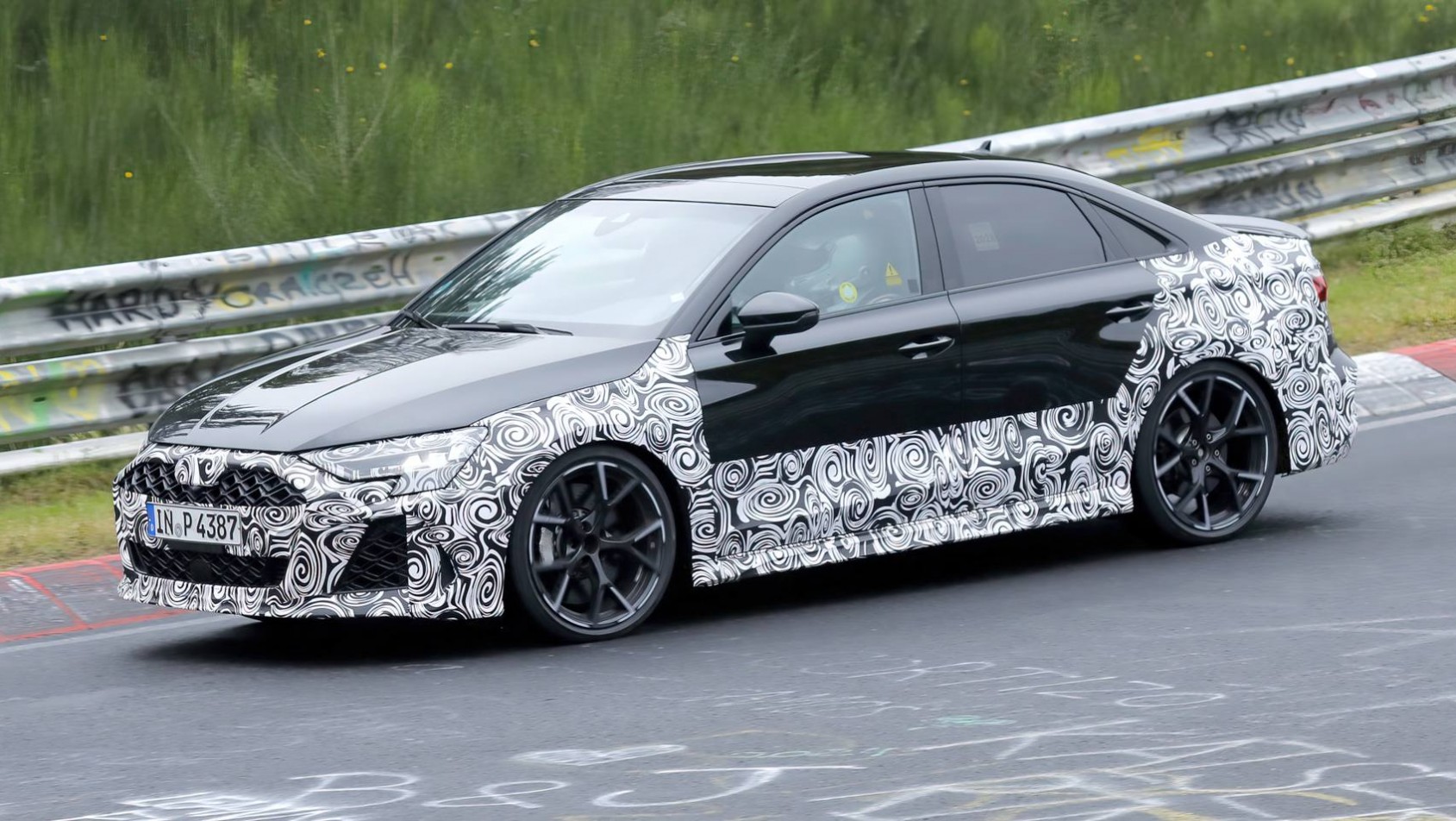 Audi RS3 Audi RS3 8Y lifting 2024 spyshot design