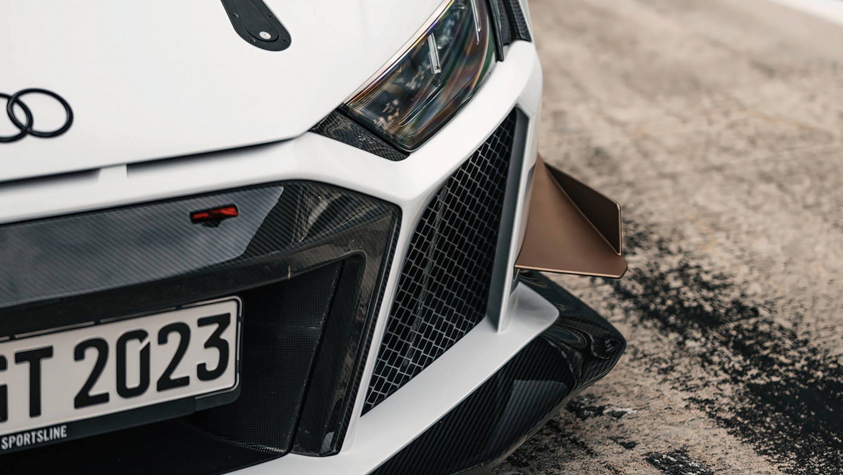 Abt XGT Audi R8 GT2 detal przodu