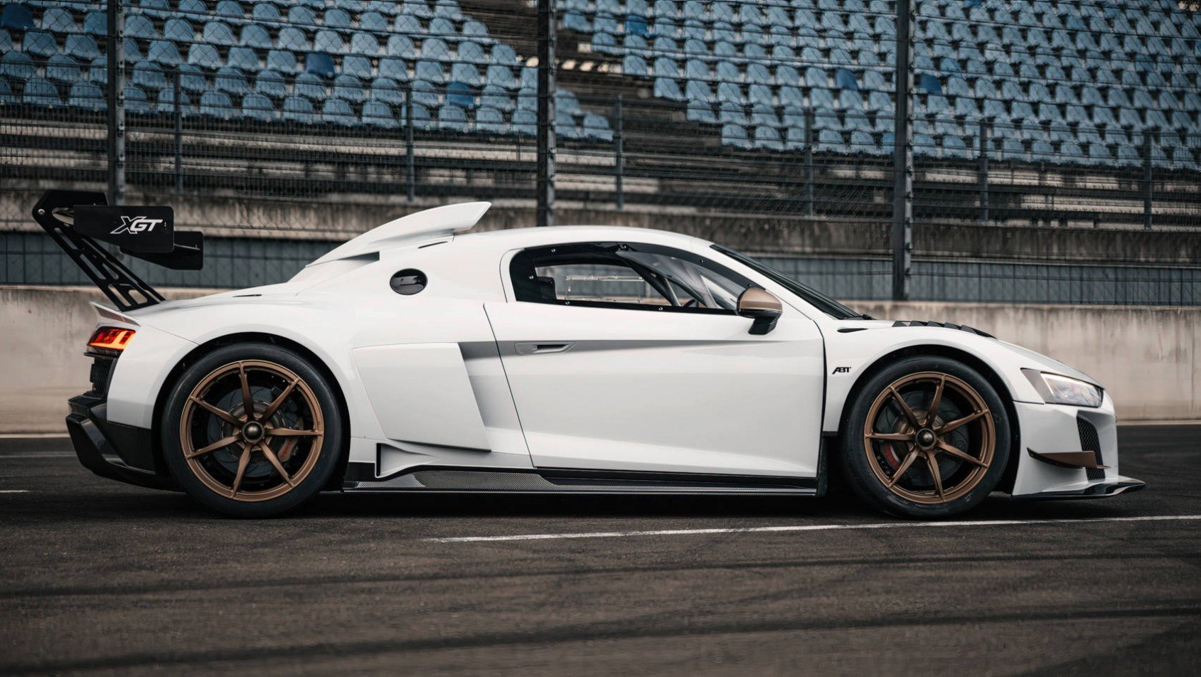 Abt XGT Audi R8 GT2 profil