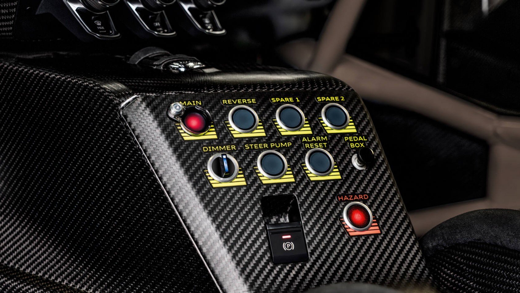 Abt XGT Audi R8 GT2 konsola środkowa