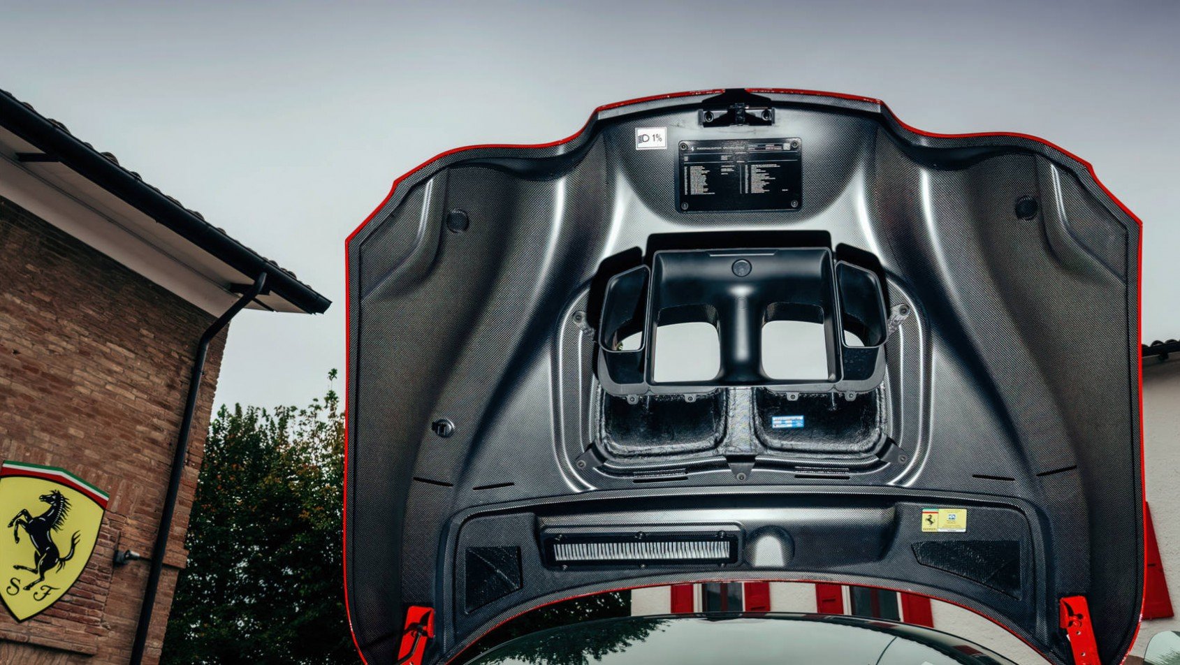 Ferrari SF90 XX Stradale maska