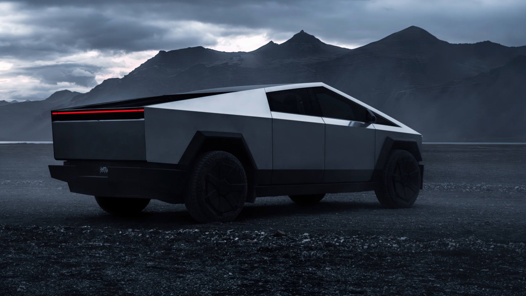 Tesla Cybertruck produkcyjna tył