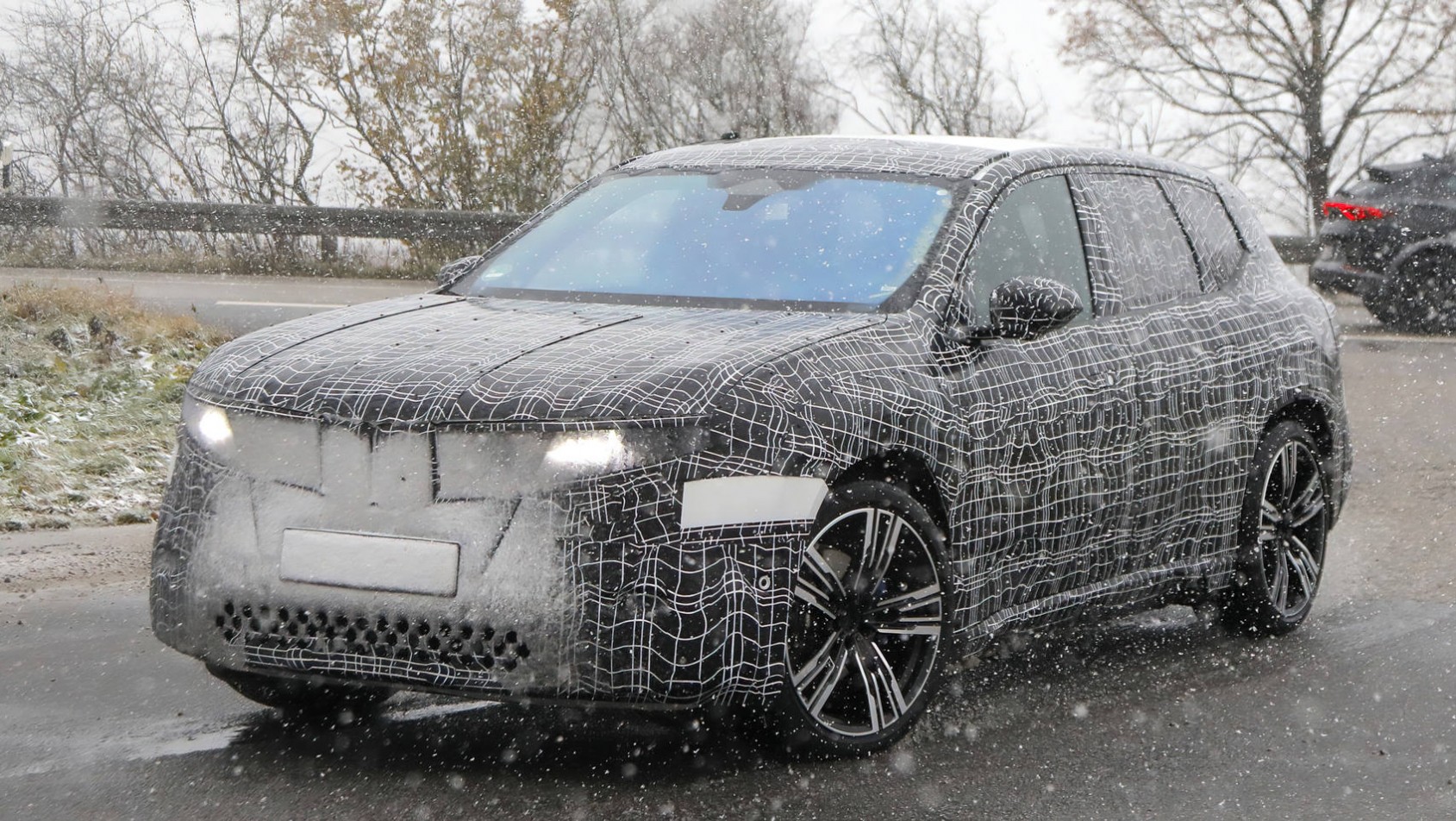 BMW Neue Klasse SUV spyshot