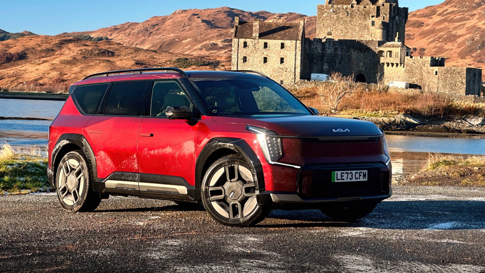 Kia EV9 GT-Line test czerwony przód