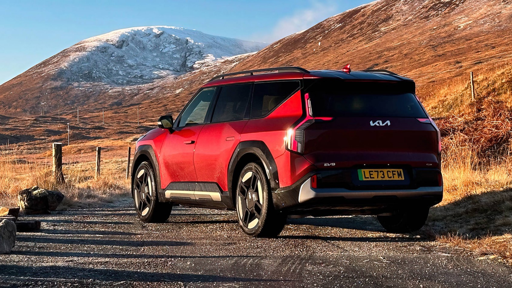 Kia EV9 GT-Line czerwony tył