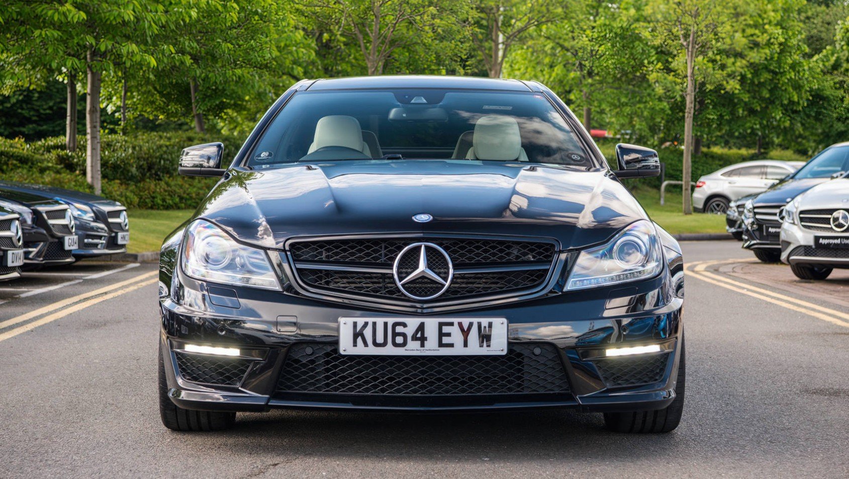 Mercedes-AMG C63 Mercedes-Benz C63 c204 coupe grill