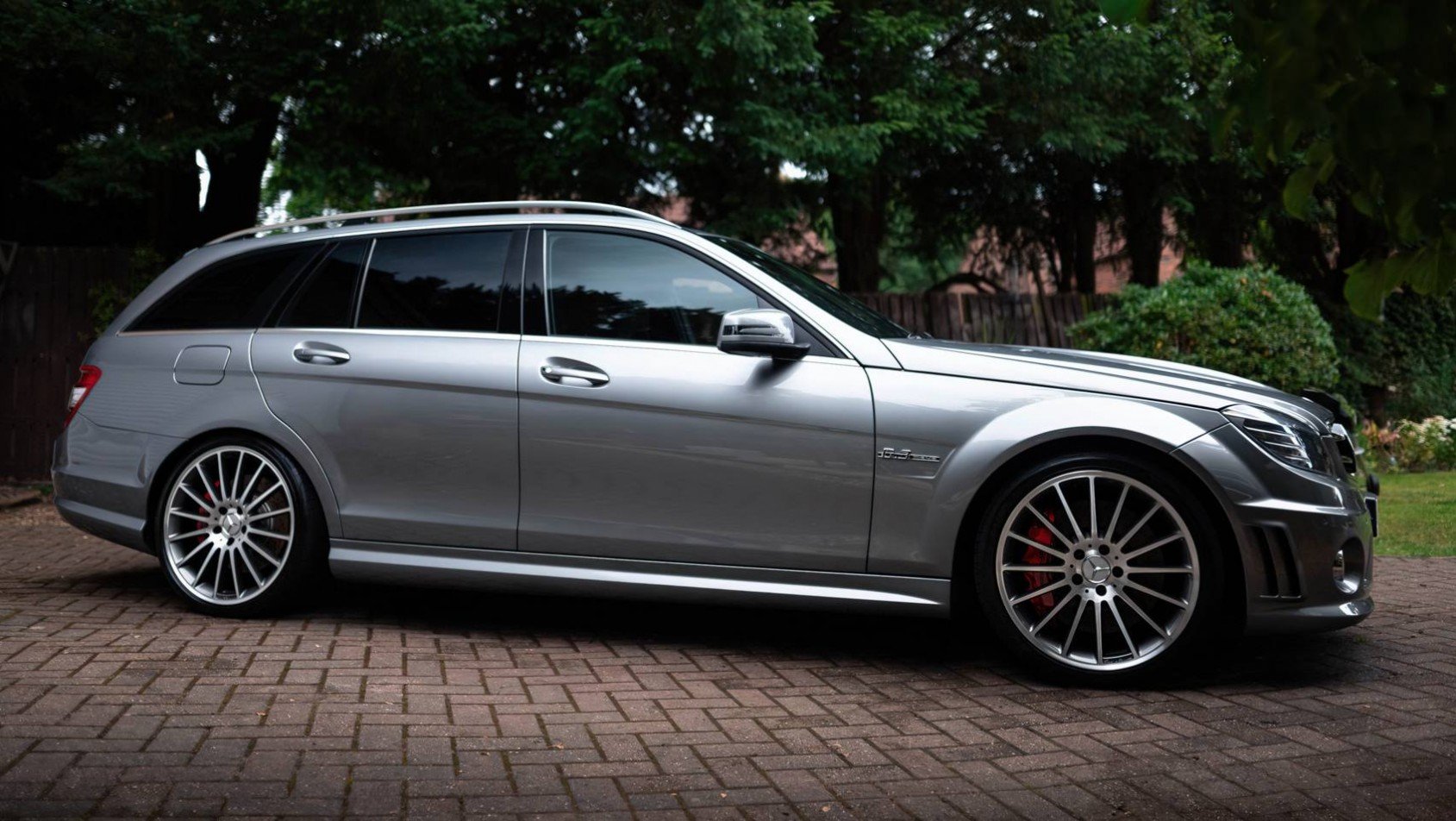 Mercedes-AMG C63 Mercedes-Benz C63 s204 kombi design