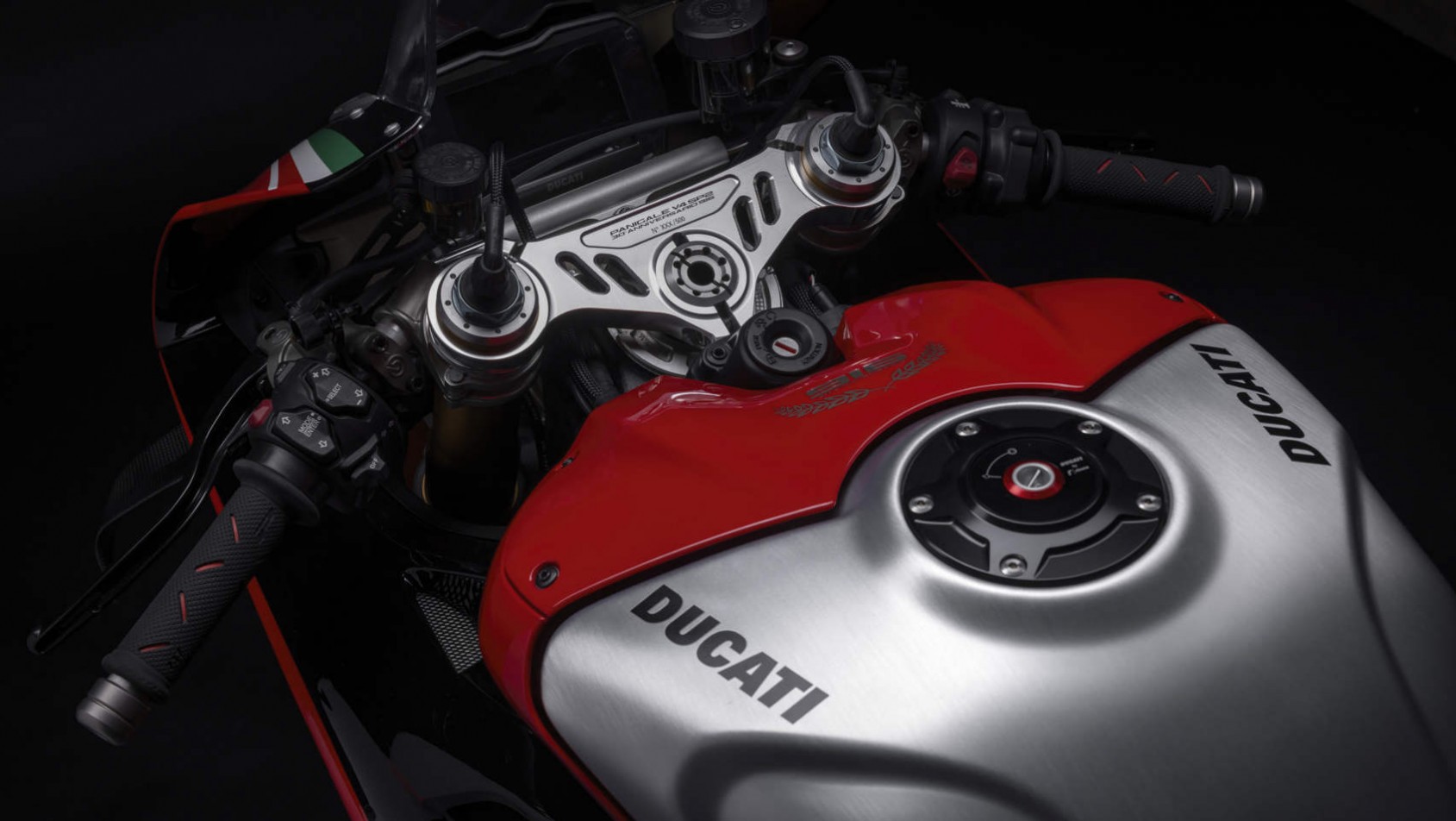 Panigale V4 SP2 30° Anniversario 916 - detale