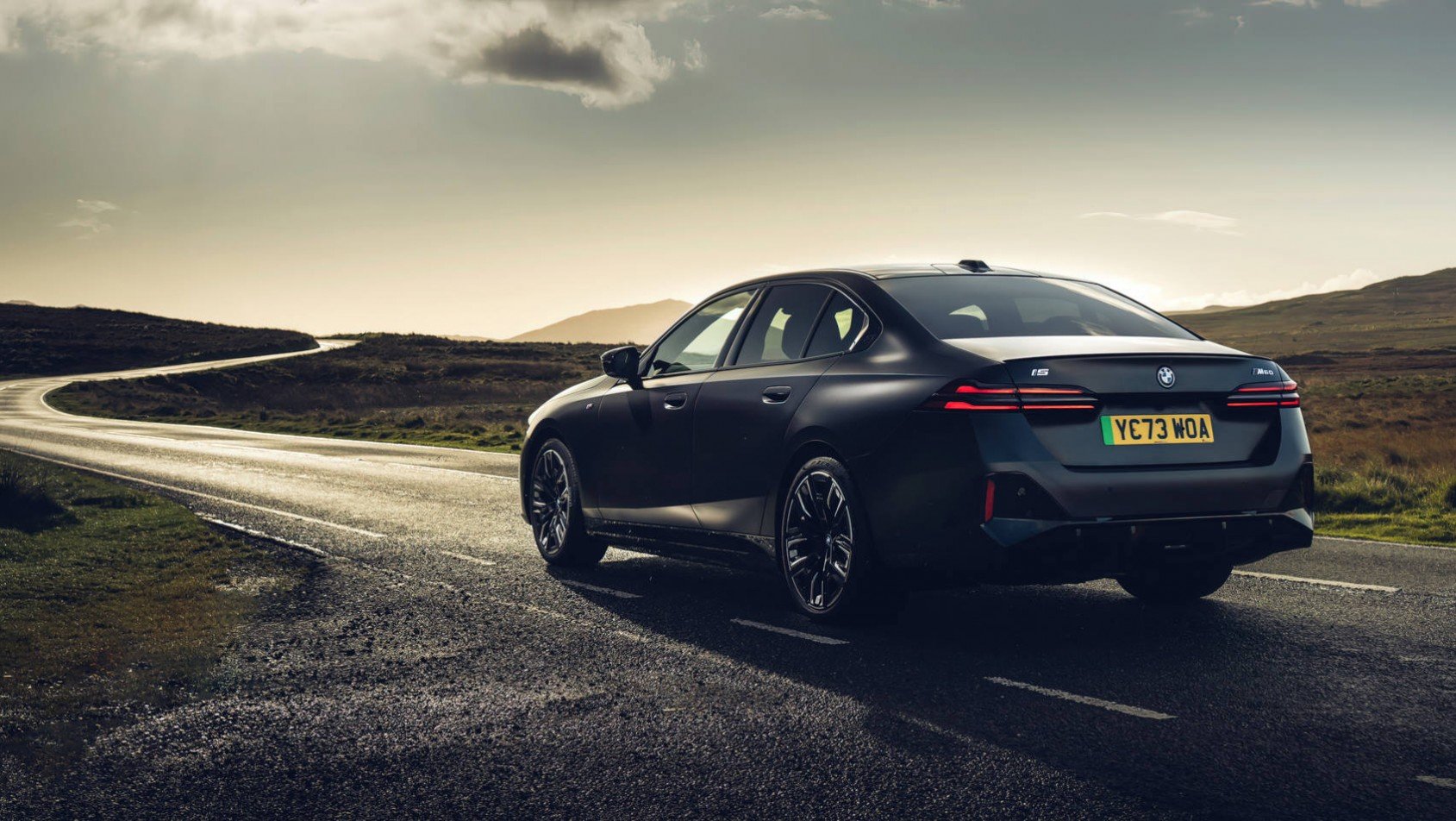 BMW i5 BMW i5 M60 test lewy tył