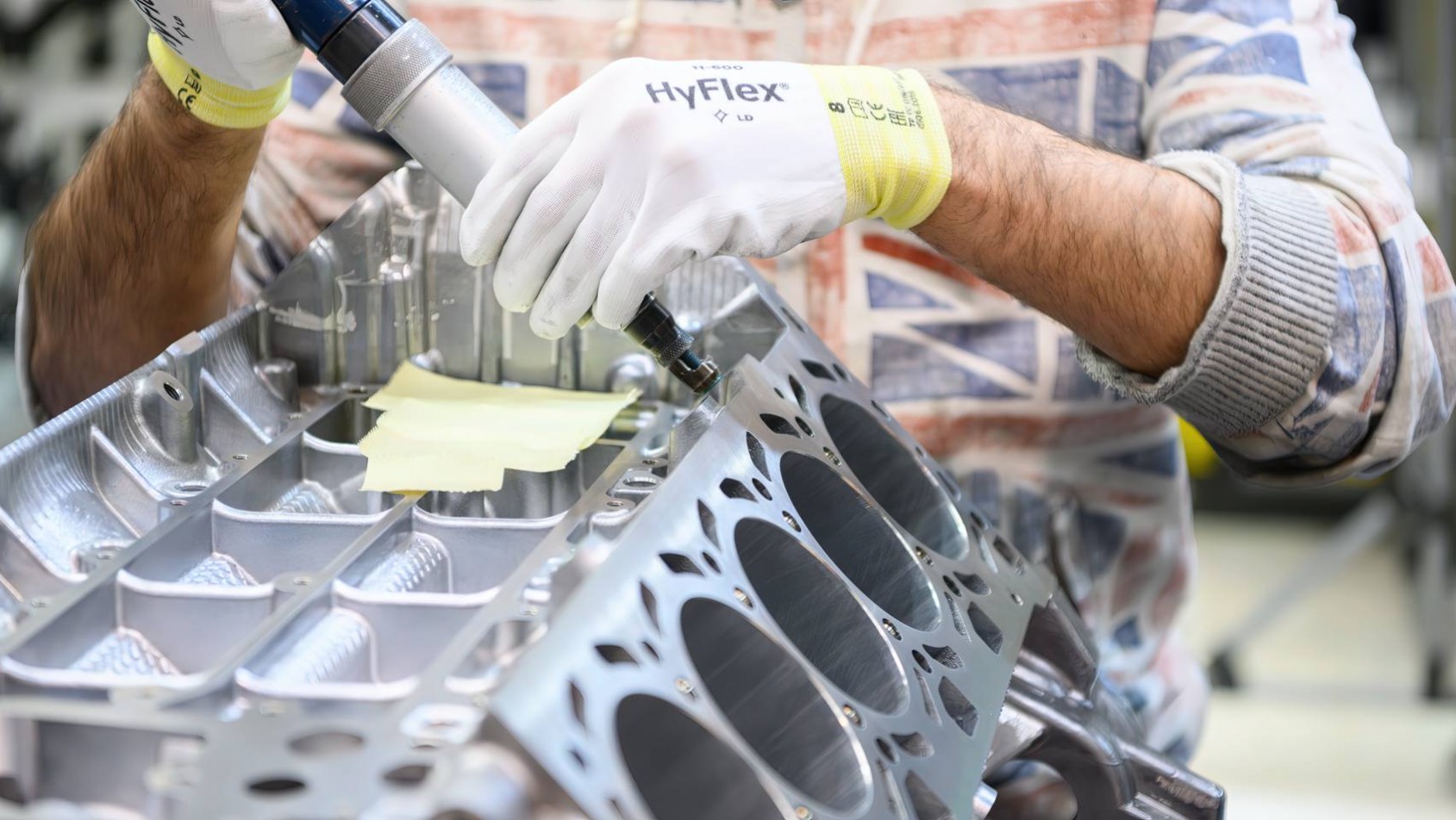 Audi Lamborghini V10 montaż