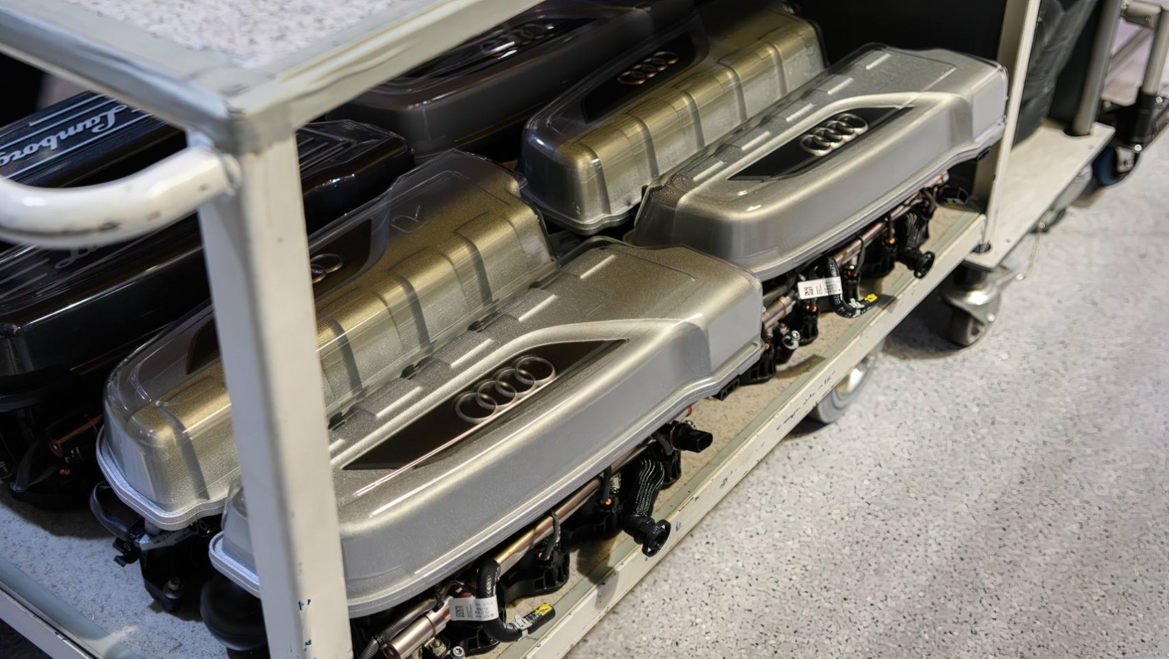 Audi Lamborghini V10 magazyn