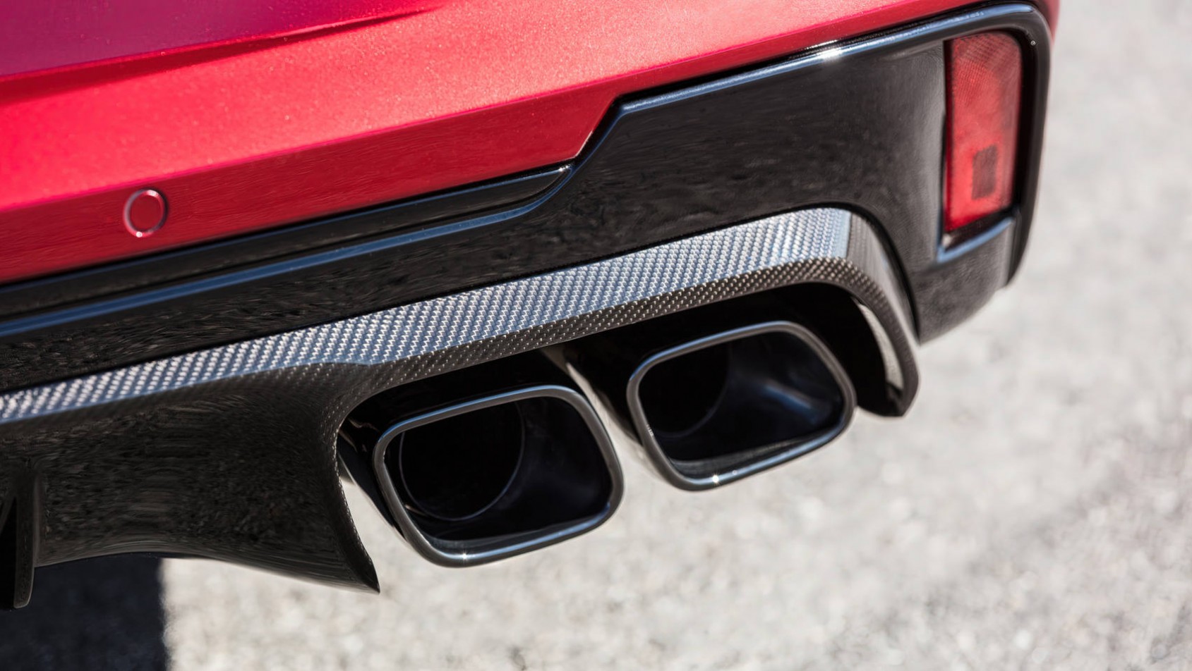 Cadillac CT4‑V Blackwing wydech