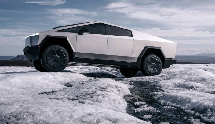 Tesla Cybertruck produkcyjna główne