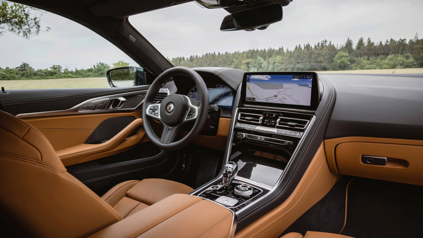 Alpina B8 Gran Coupe kokpit