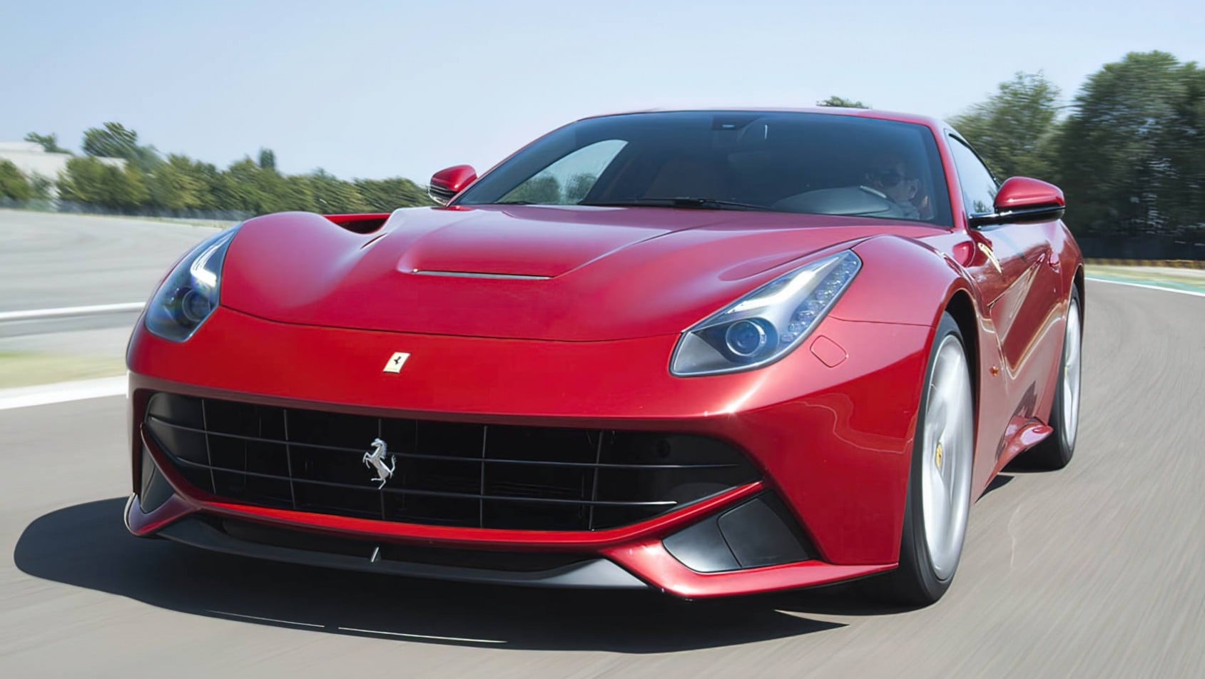 Ferrari F12 poradnik kupującego