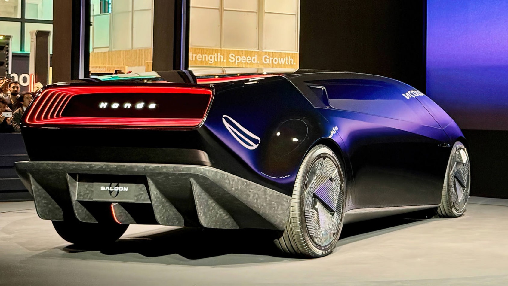 Honda 0 Saloon Concept prawy tył