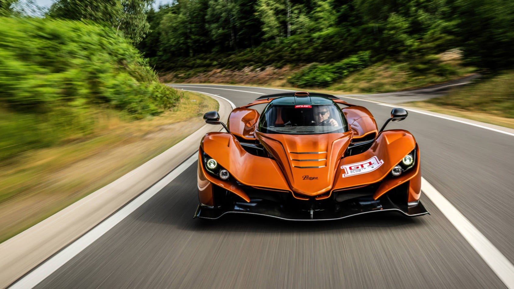 Praga Bohema na drodze przód