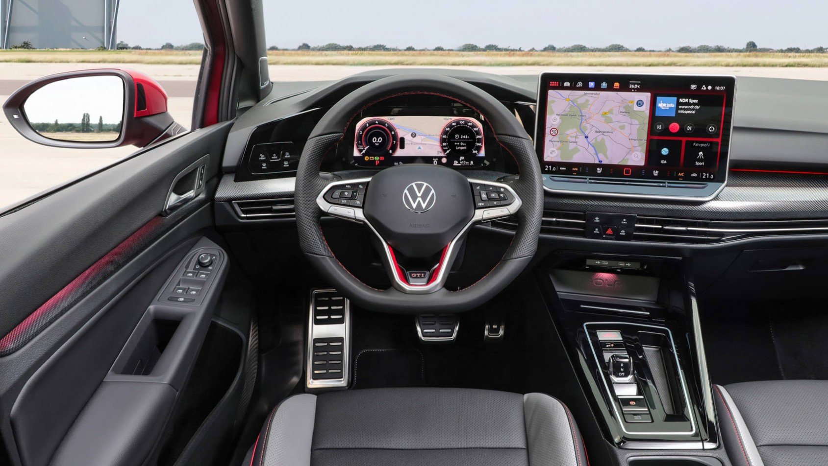 Volkswagen Golf  Volkswagen Golf GTI Mk8.5 official kokpit