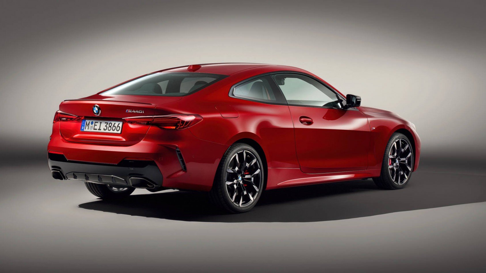 2024 BMW 4 coupe facelift tył