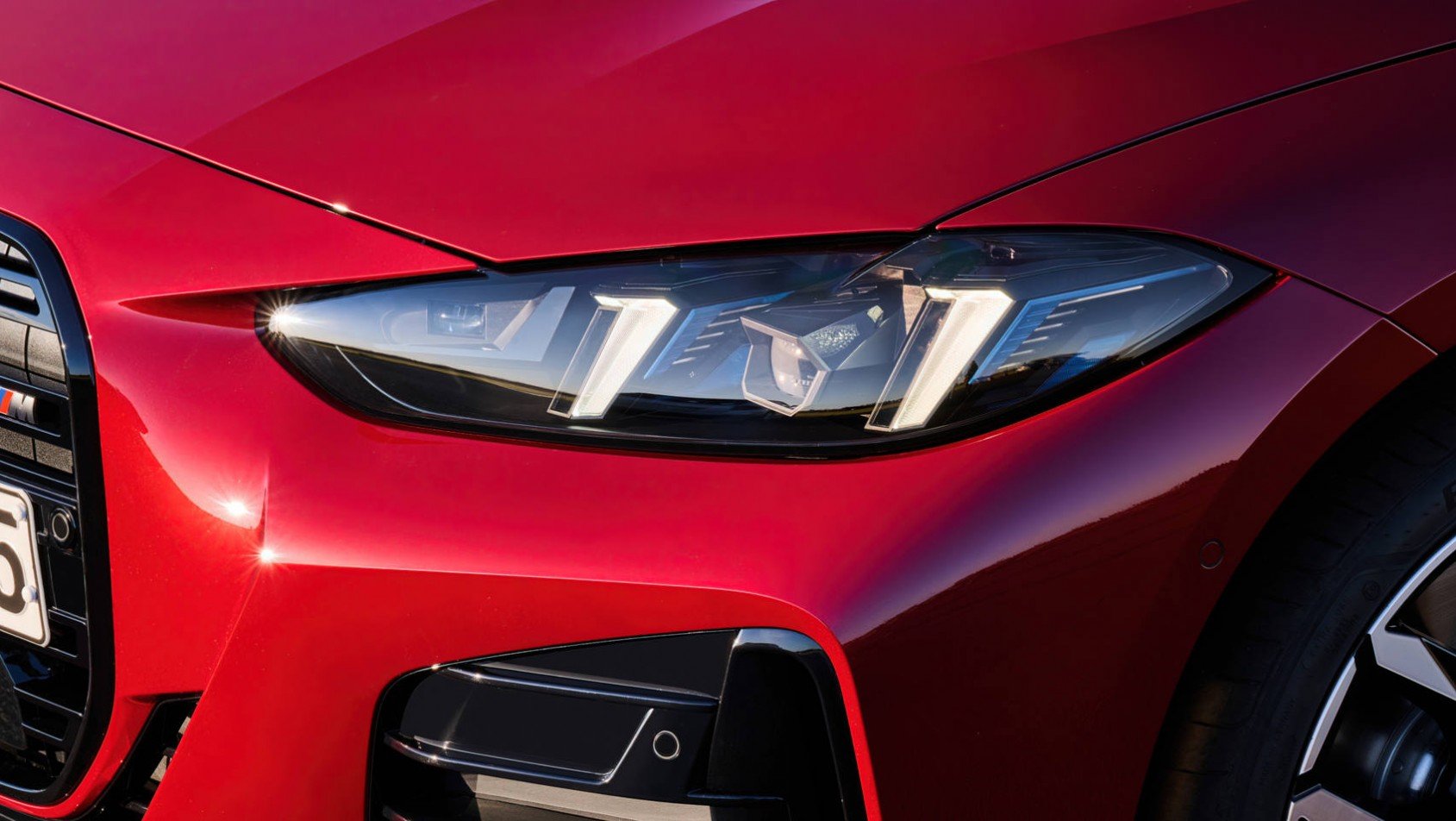 2024 BMW 4 coupe facelift reflektory