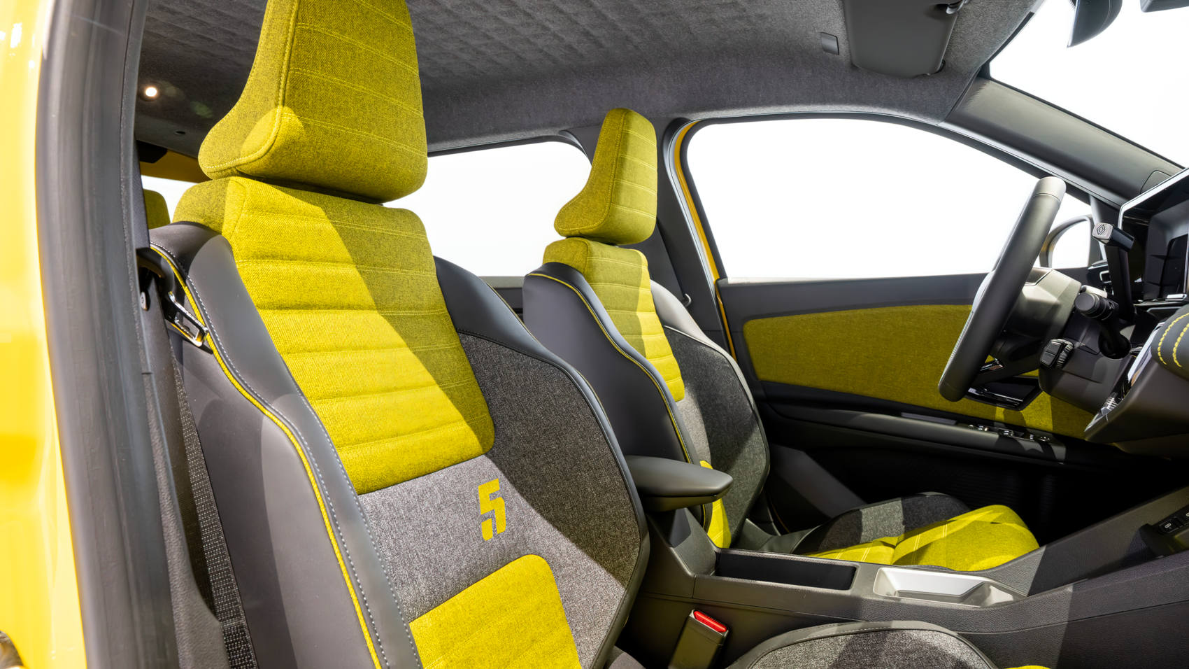 2024 Renault 5 E-Tech wnętrze