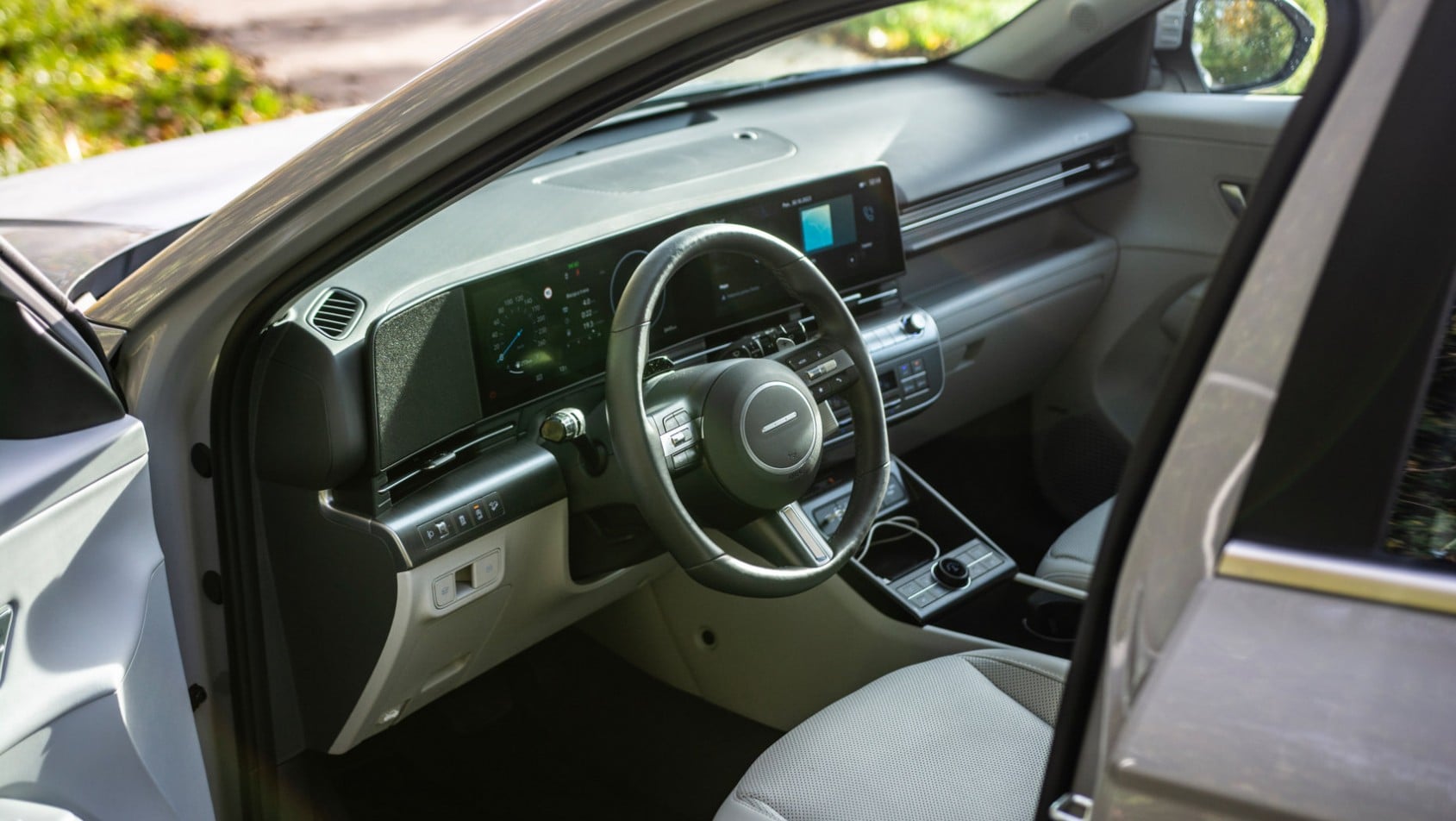 Hyundai Kona II wnętrze