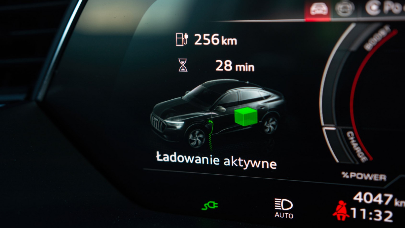 Audi SQ8 Sportback e-tron zasięg