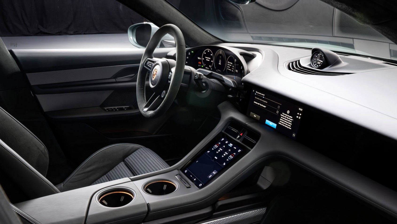 2024 Porsche Taycan kokpit