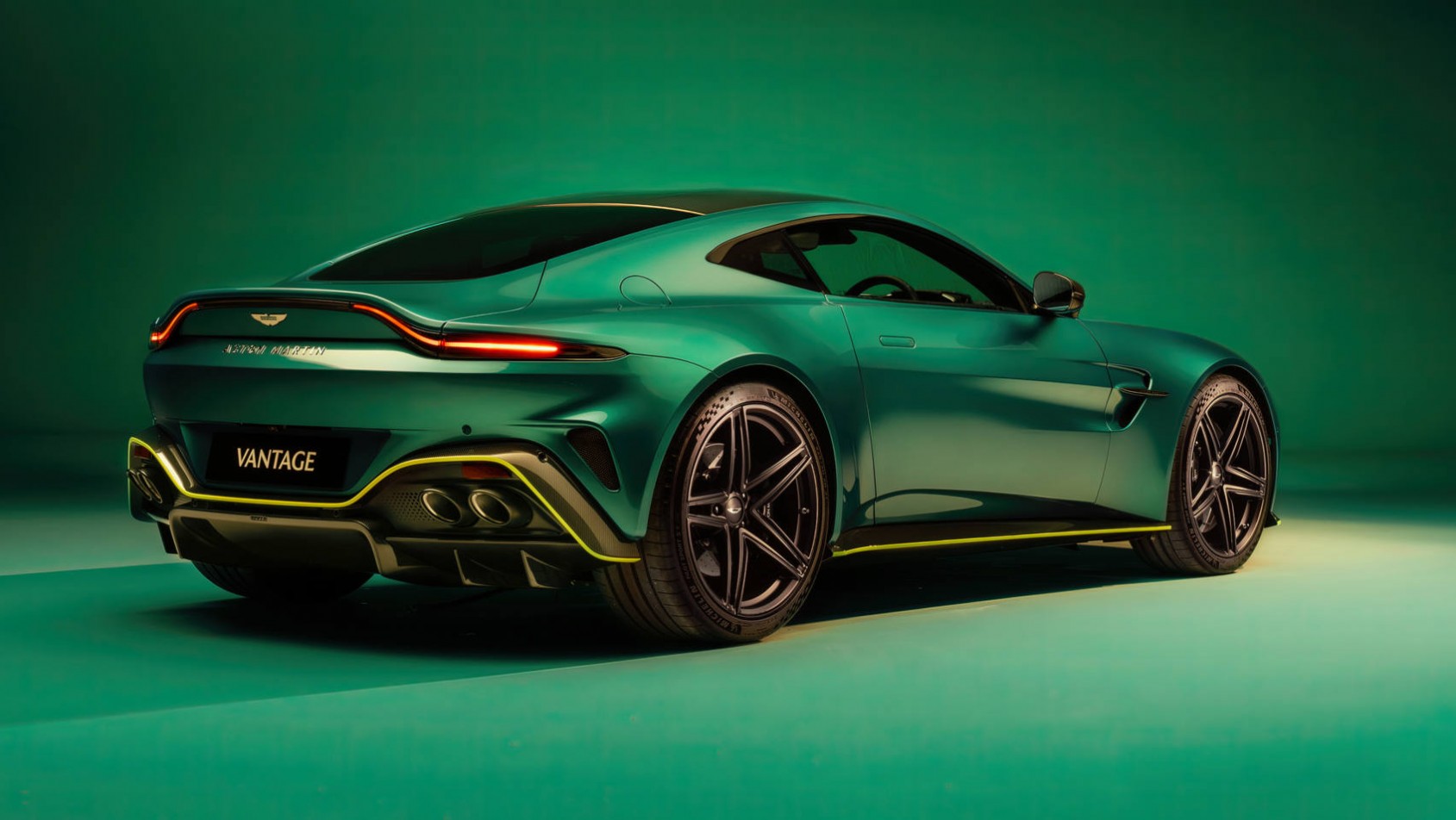2024 Aston Martin Vantage coupe design tył