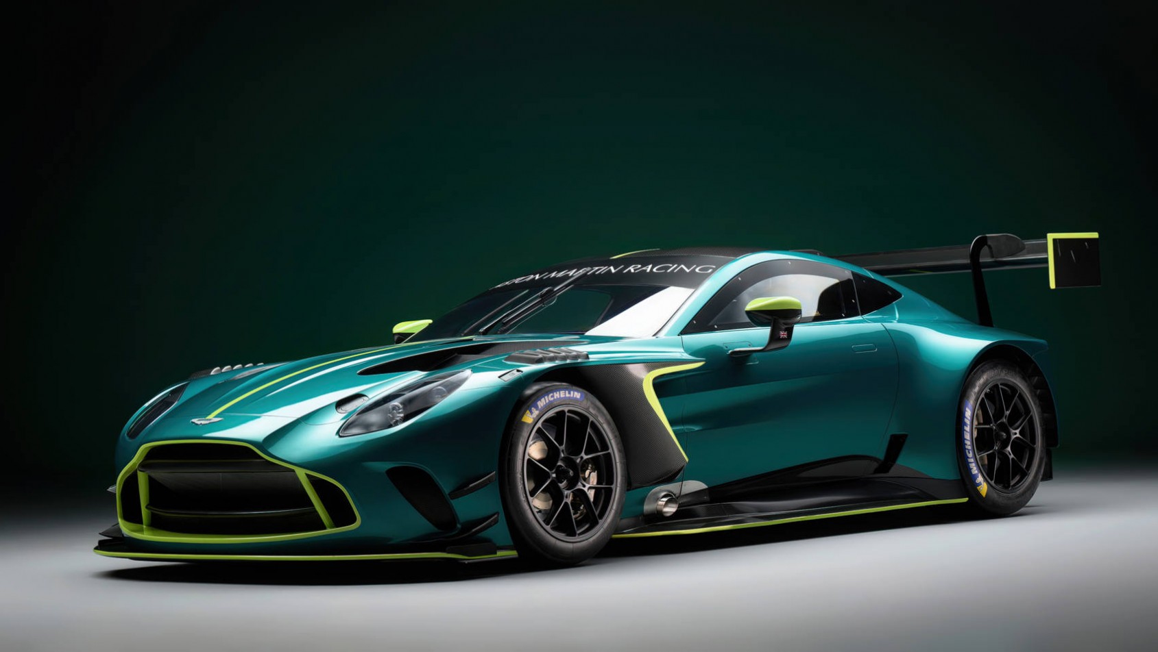 2024 Aston Martin Vantage GT3 pakiet aero