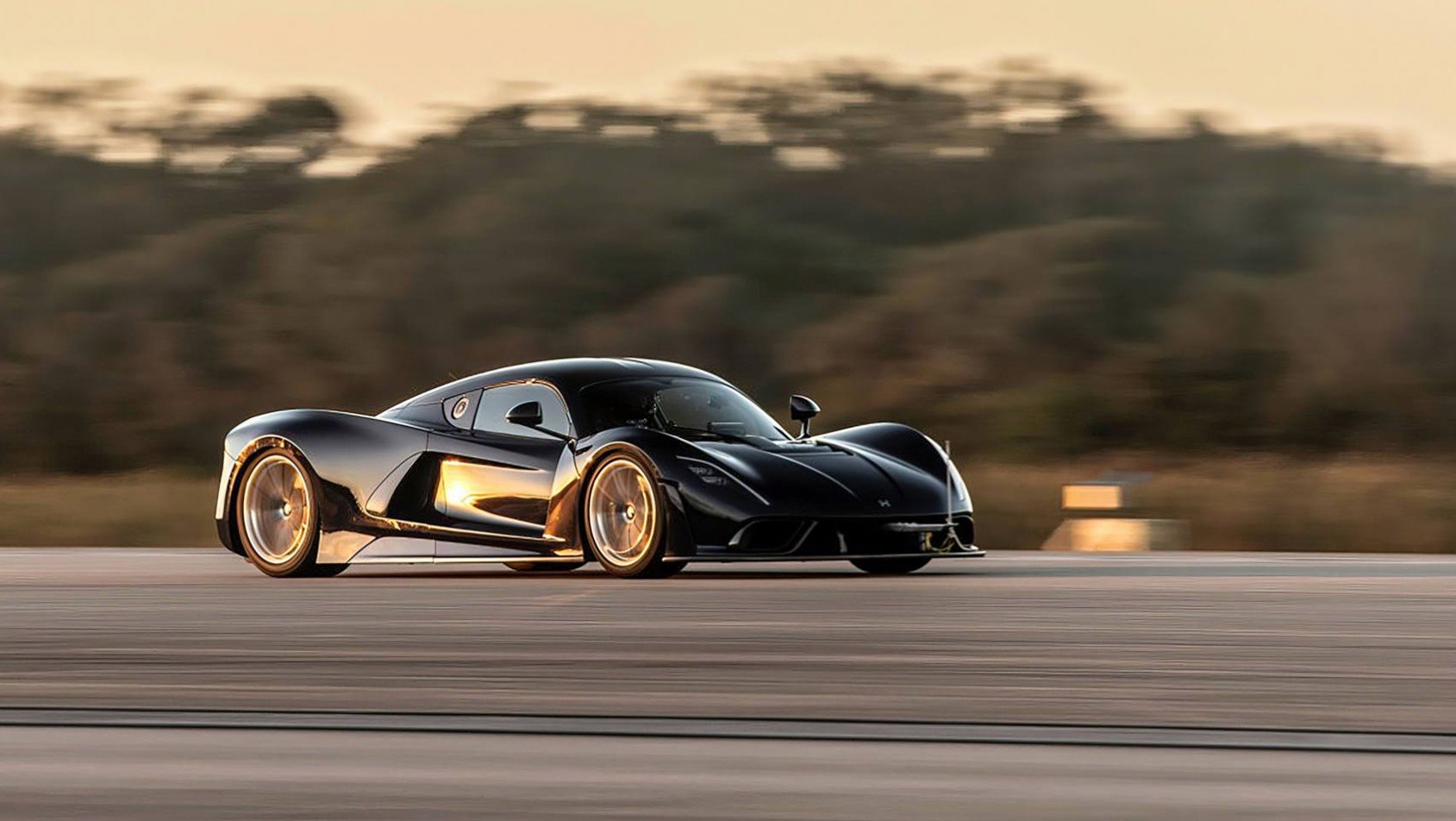 Hennessey Venom F5 Hennessey Venom F5 na pasie startowym