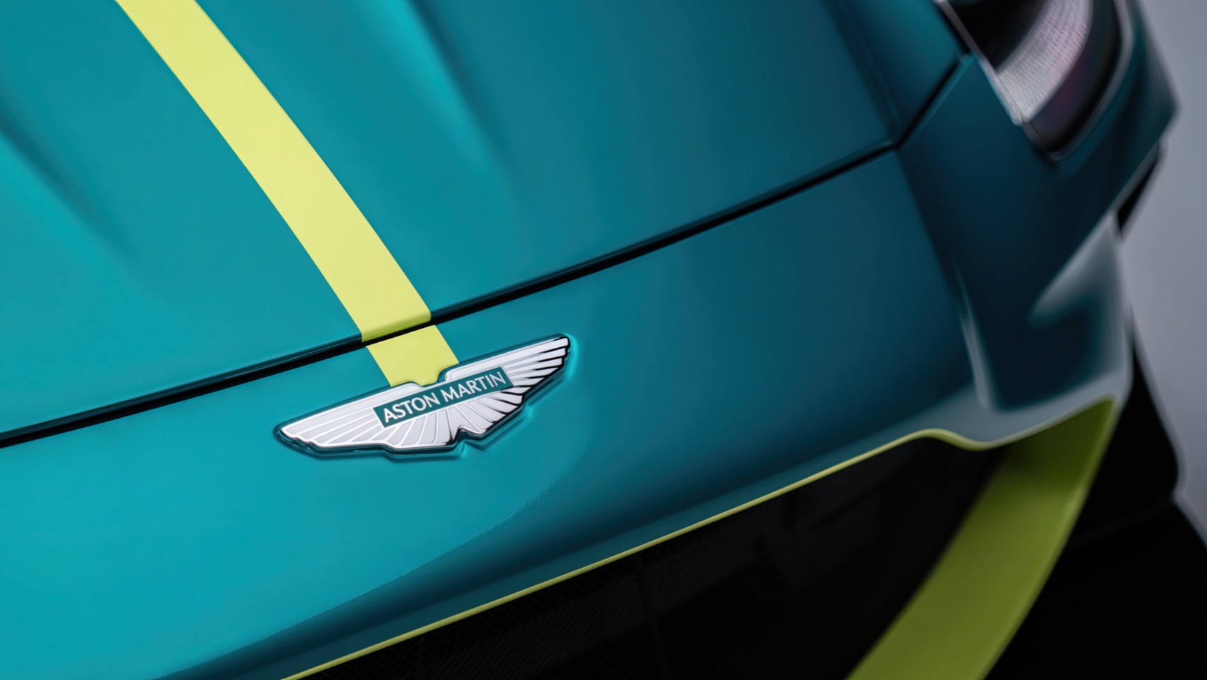 2024 Aston Martin Vantage GT4 logotyp