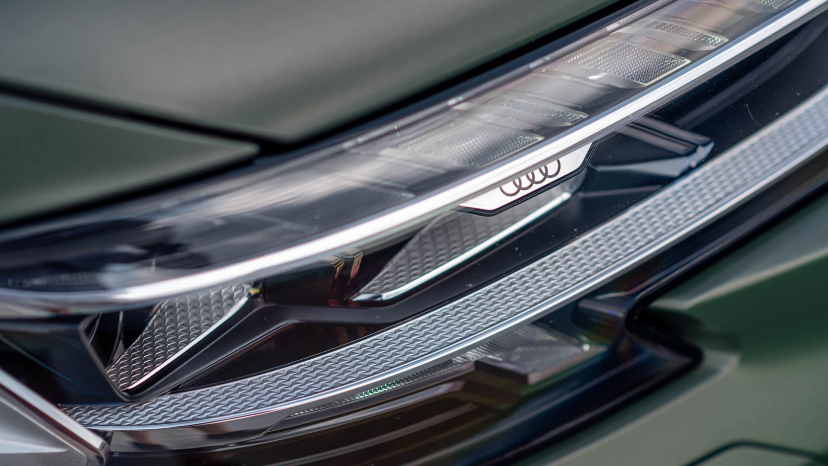 2024 Audi S8 reflektor