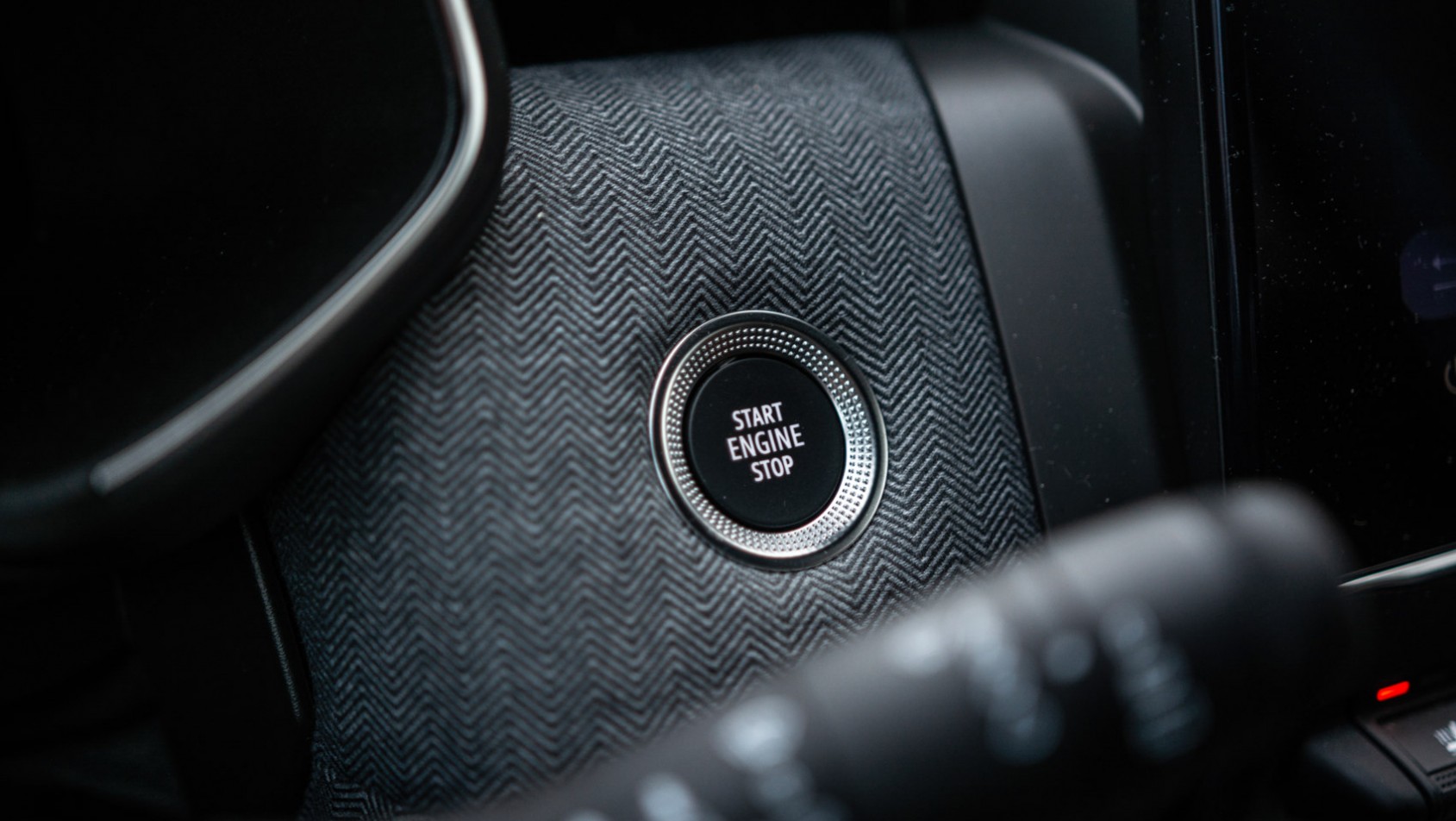 2024 Renault Clio E-Tech start/stop