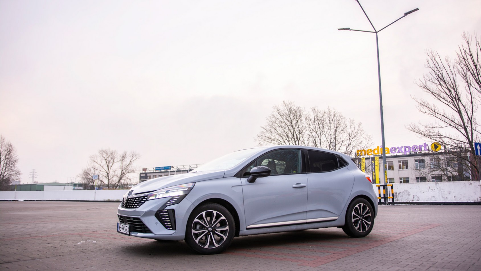 2024 Renault Clio E-Tech sylwetka