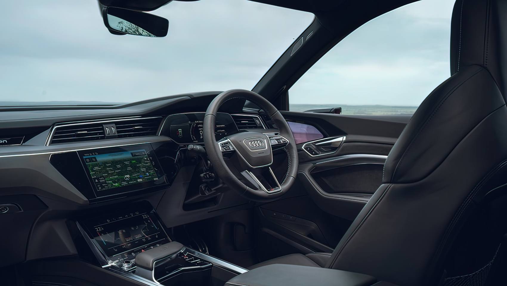 2024 Audi SQ8 e-tron wnętrze
