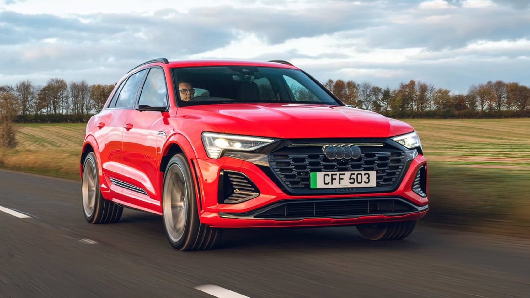 Audi SQ8 2024 Audi SQ8 e-tron przód