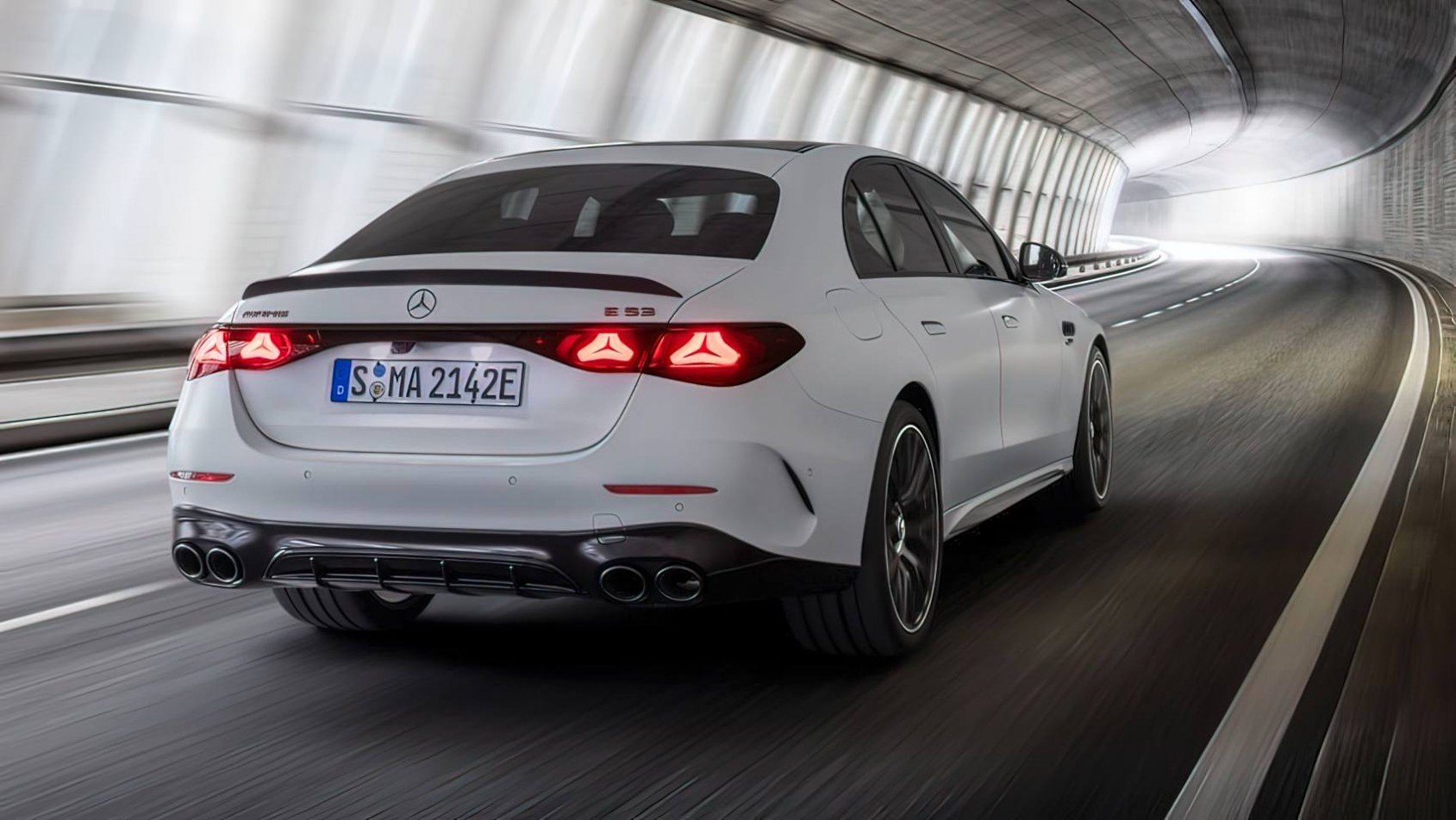 2024 Mercedes-AMG E53 sedan tył