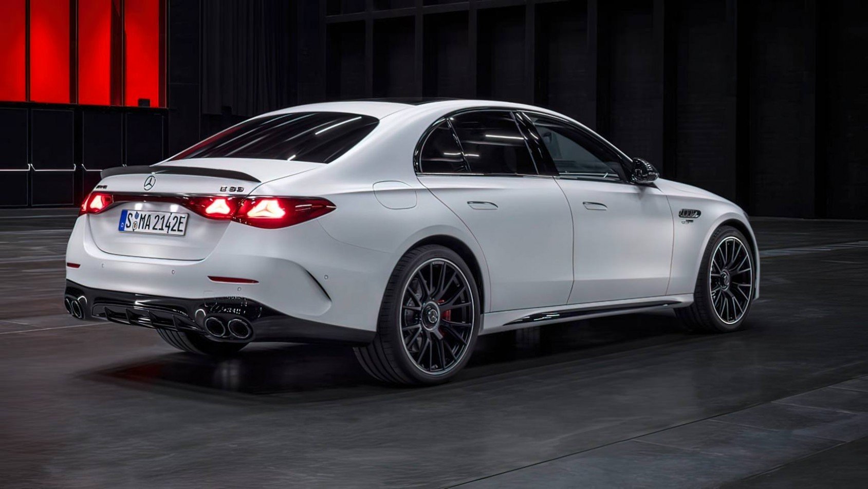 2024 Mercedes-AMG E53 W214 design tył