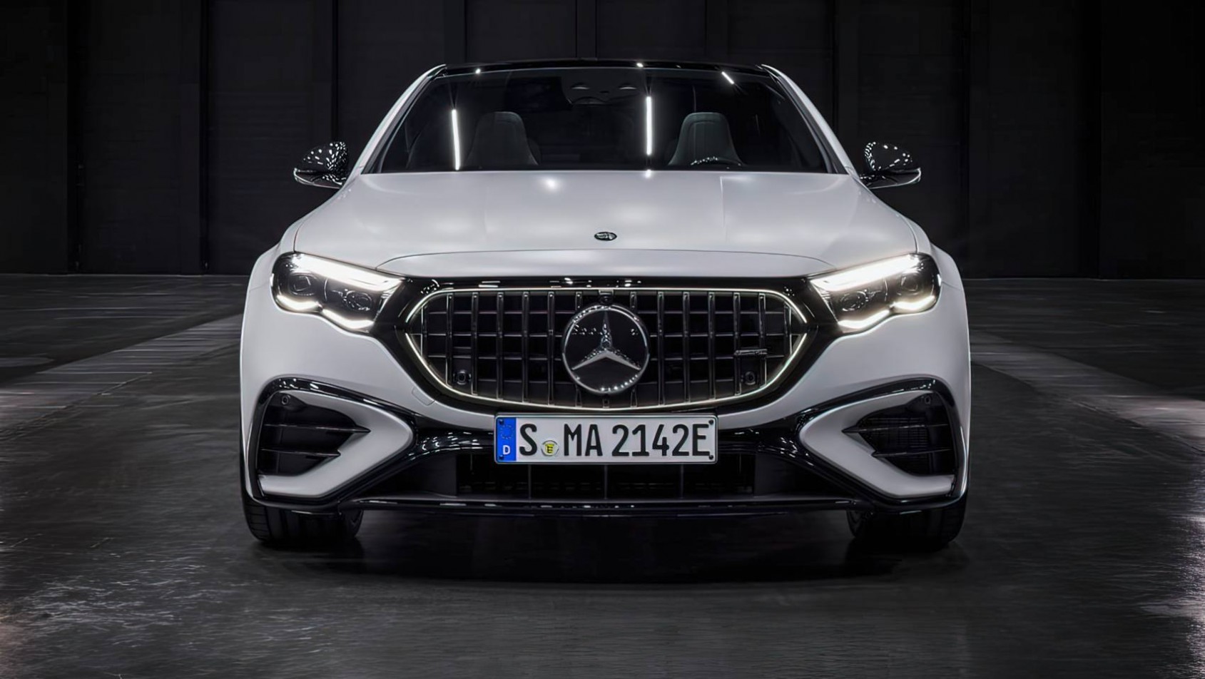 2024 Mercedes-AMG E53 W214 grill