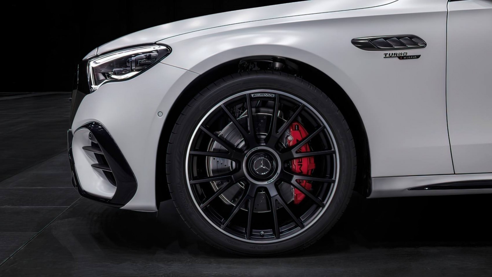 2024 Mercedes-AMG E53 W214 hamulce