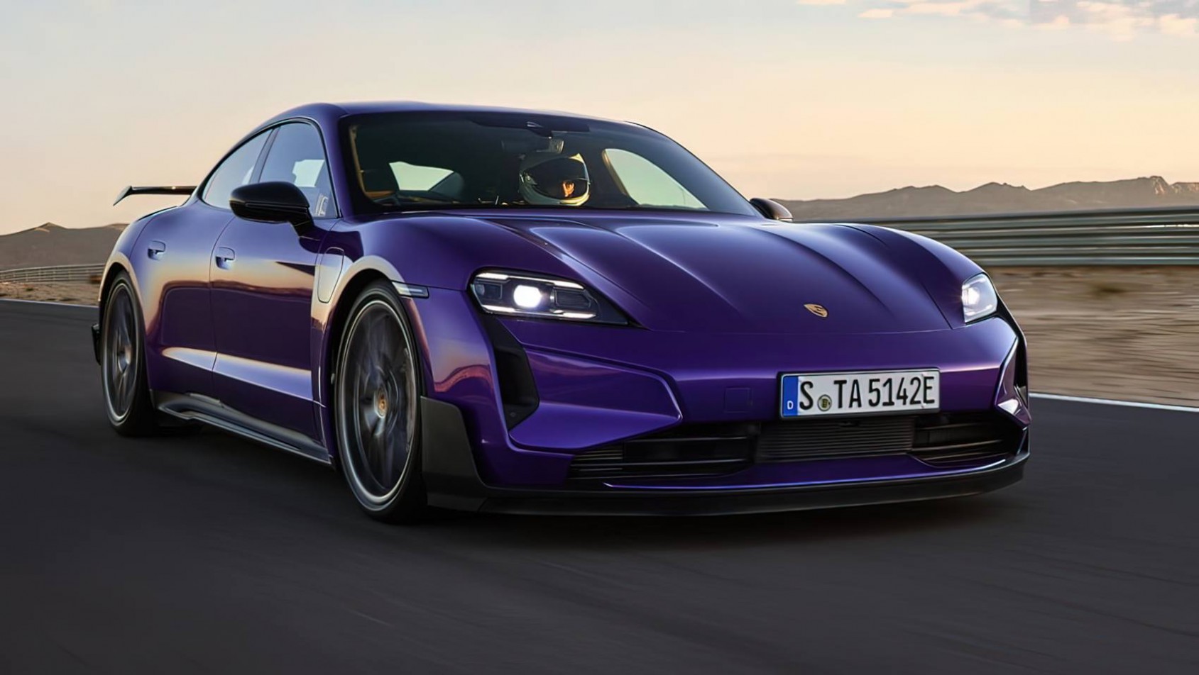 Porsche Taycan Turbo GT przód