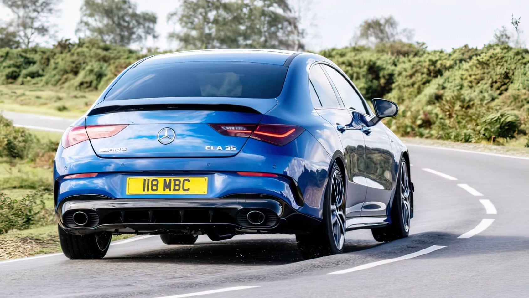 2024 Mercedes-AMG CLA35 jazda