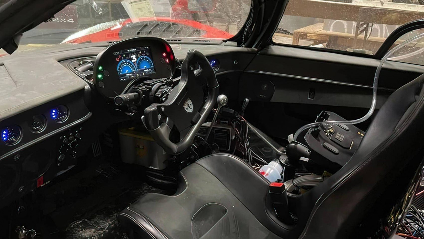 SCG 004S testy wnętrze