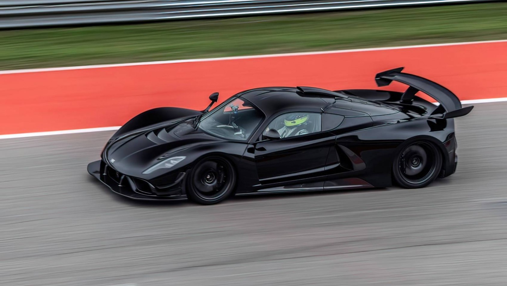 Hennessey Venom F5 Revolution rekord toru austin