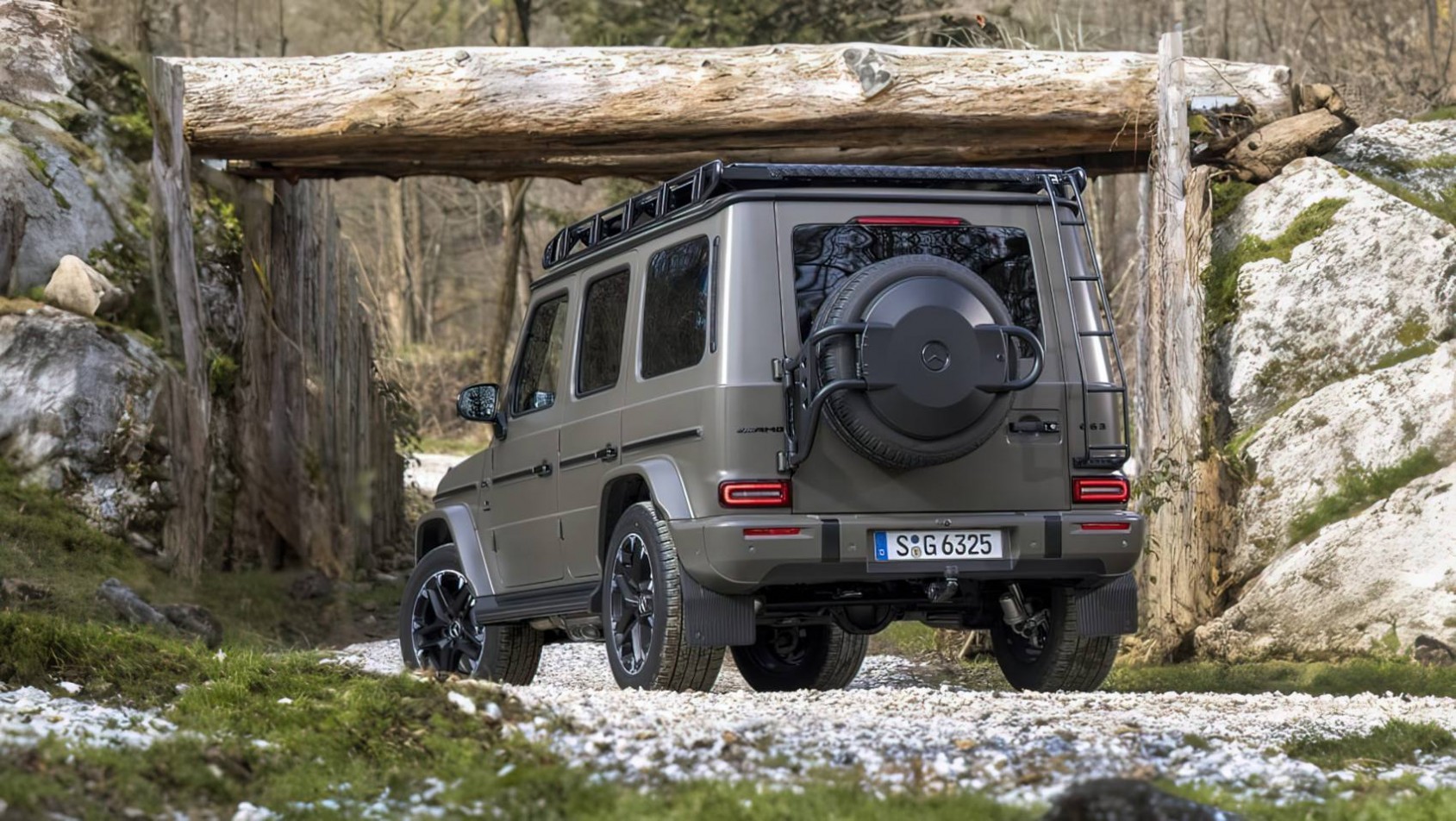 Mercedes-AMG G63 2024 Mercedes-AMG G63 brązowy tył
