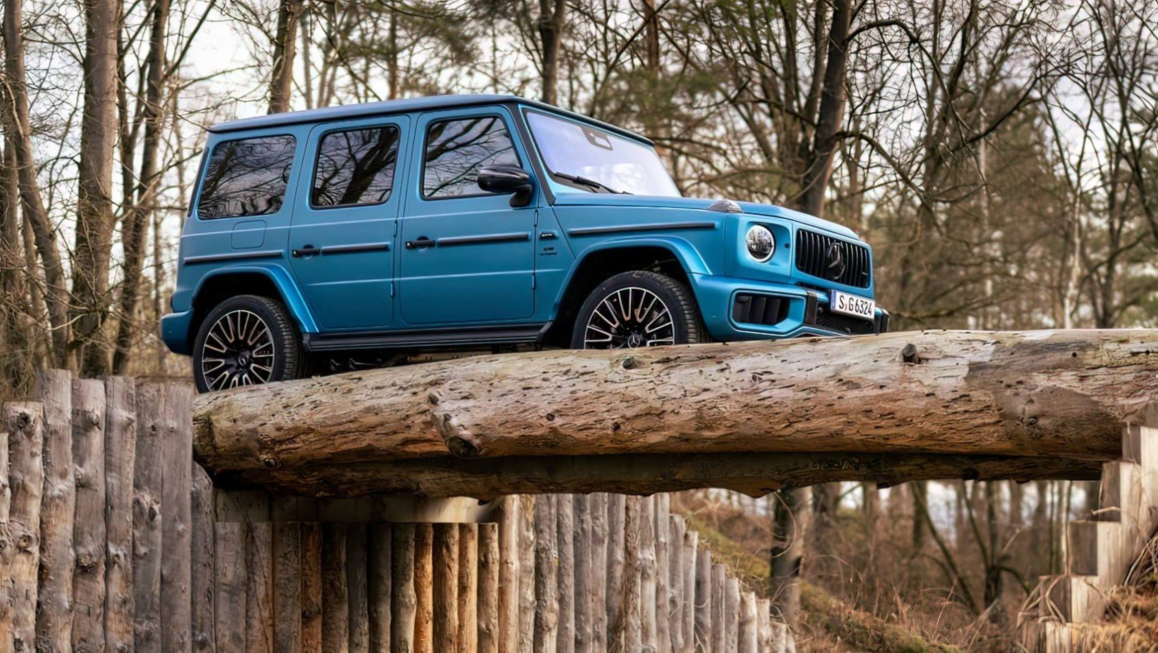 Mercedes-AMG G63 2024 Mercedes-AMG G63 niebieski