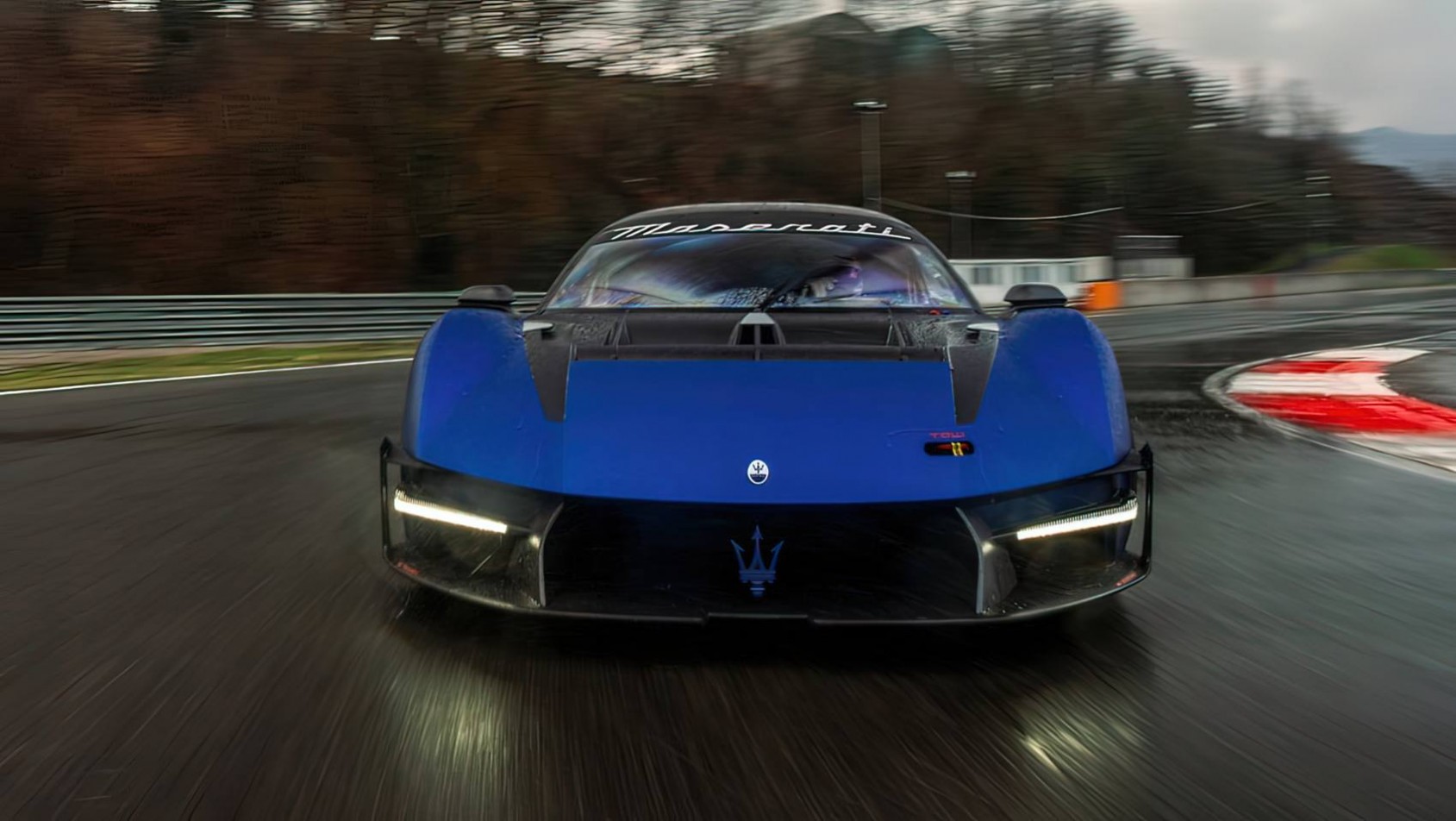 2024 Maserati MCXtrema przód