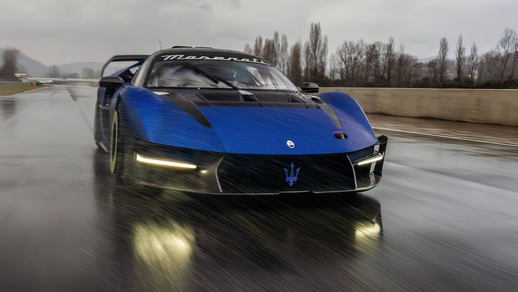 Maserati MCXtrema jazda na torze