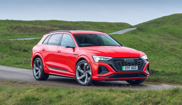 2024 Audi SQ8 e-tron test